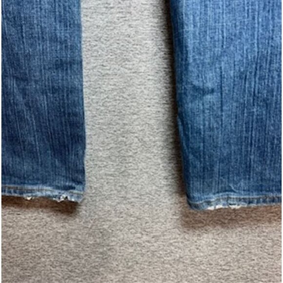 Eddie Bauer Jeans Womens Size 10S Blue Straight Denim Natural Fit Casual - Picture 4 of 13